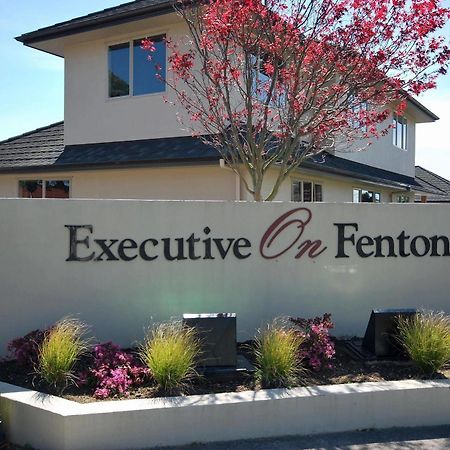 Executive On Fenton Motel Rotorua Exterior photo